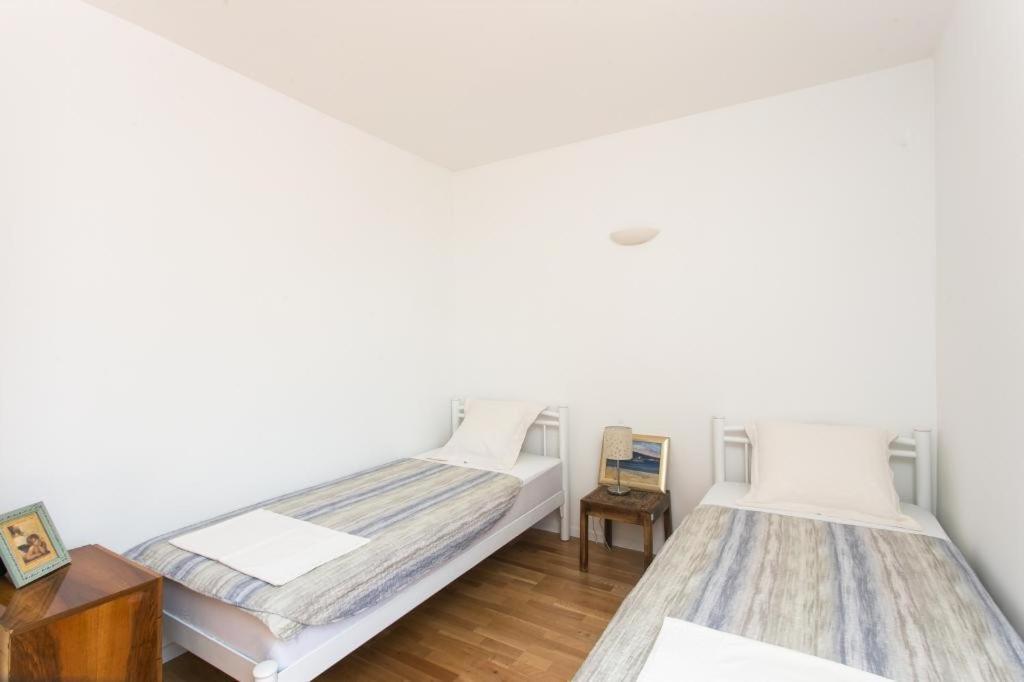 Apartment & Room Cvita Дубровник Екстериор снимка