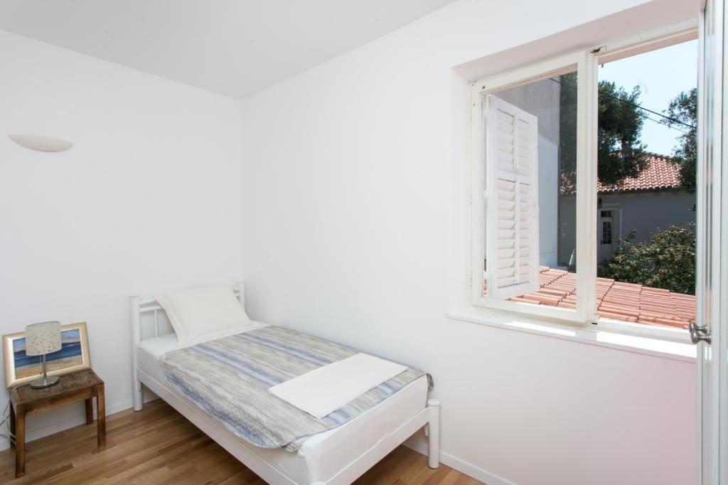 Apartment & Room Cvita Дубровник Екстериор снимка