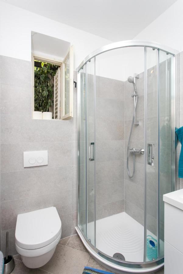 Apartment & Room Cvita Дубровник Екстериор снимка