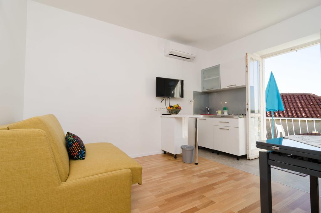 Apartment & Room Cvita Дубровник Екстериор снимка