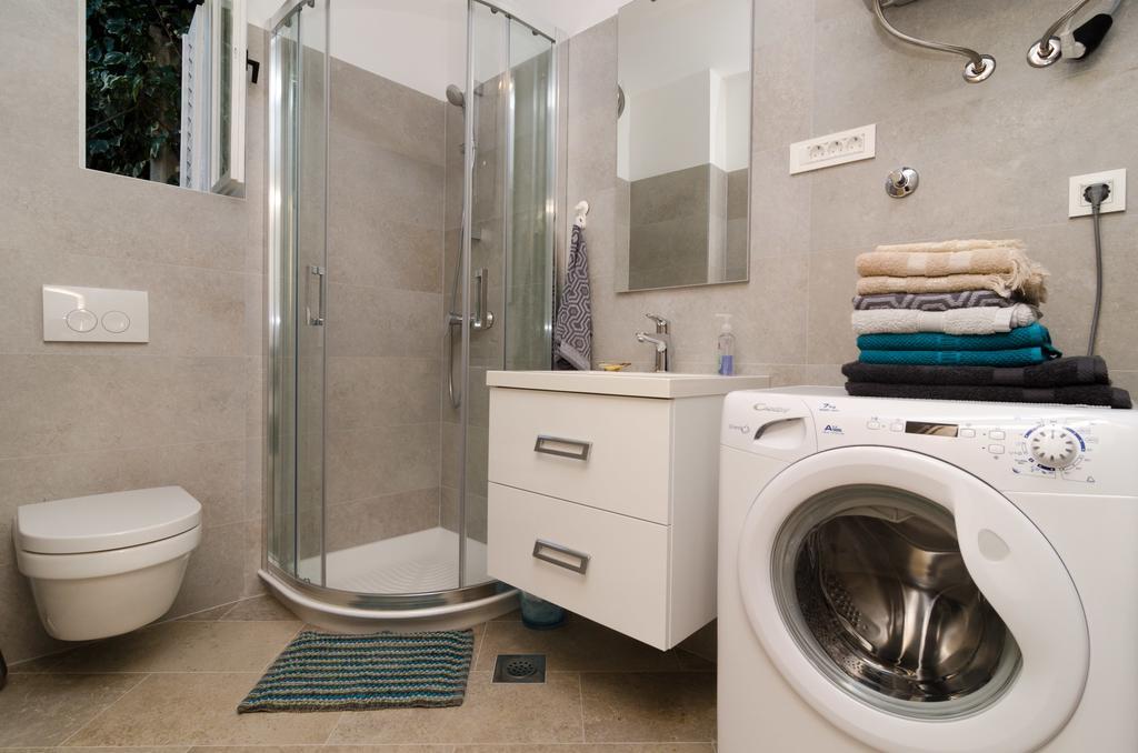 Apartment & Room Cvita Дубровник Екстериор снимка