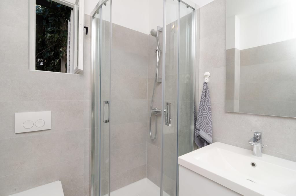 Apartment & Room Cvita Дубровник Екстериор снимка